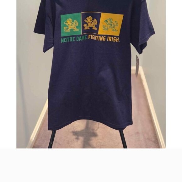Notre Dame Fighting Irish Graphic Tee – Navy Blue (NWT) SMALL - Picture 4 of 4